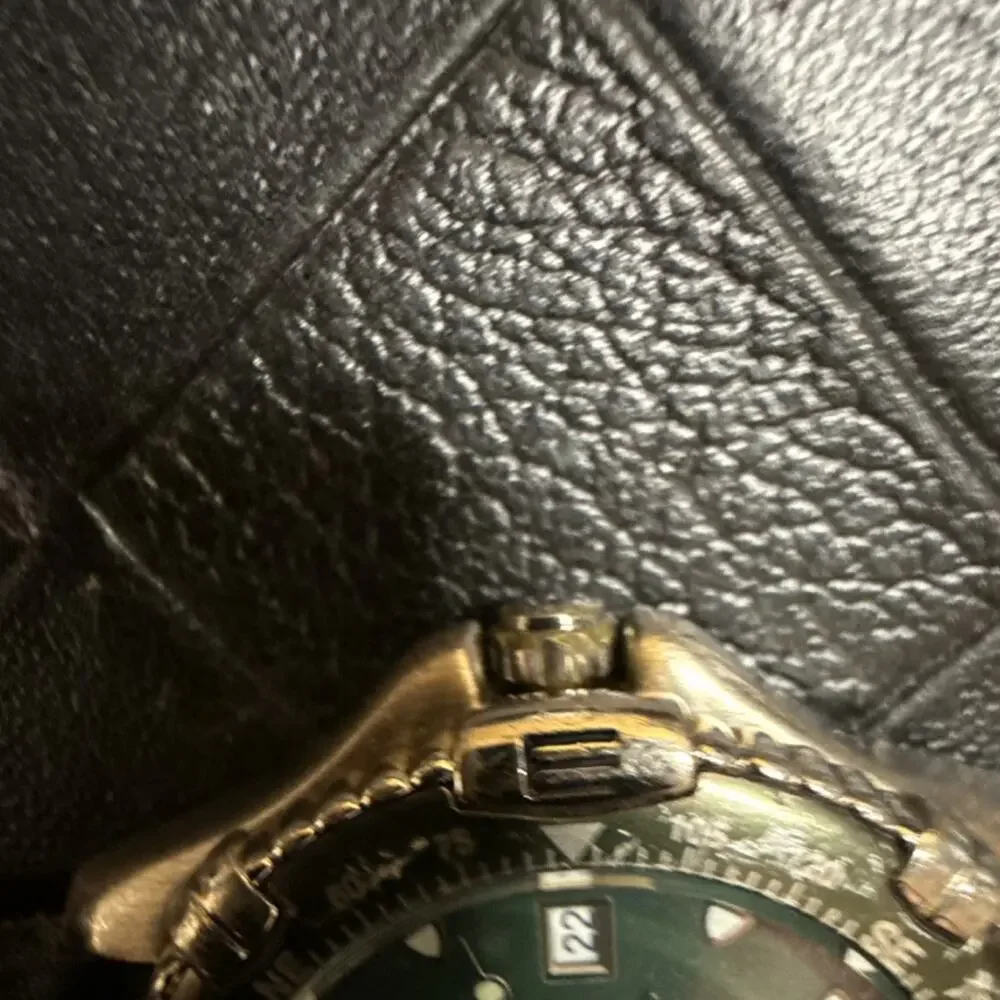 Fossil new battery